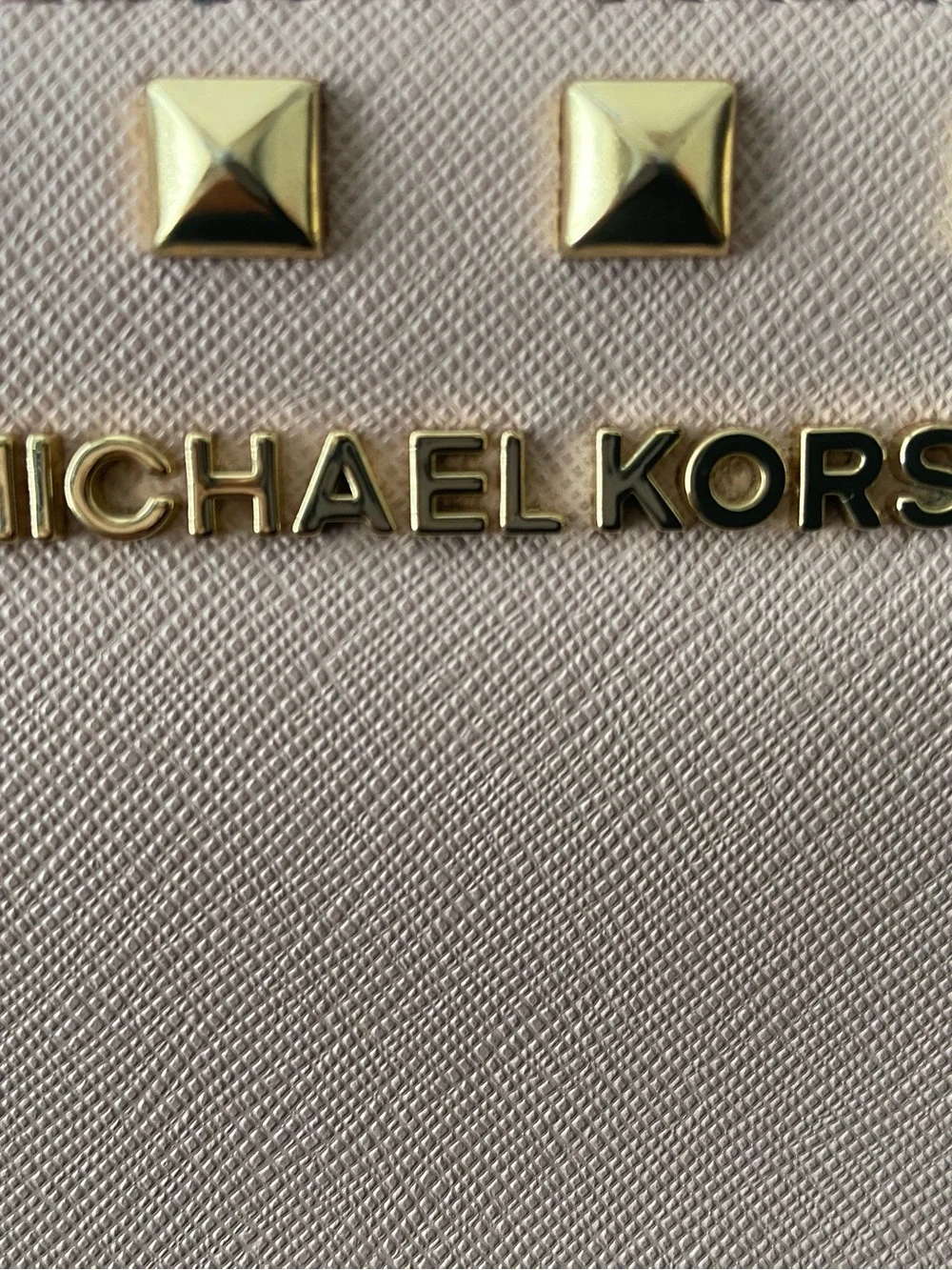 NWOT Michael Kors Selma Studded Medium Crossbody Bag - Blush Pink